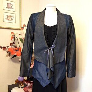 NWOT St-Martins Unique Design Well Tailored Gray Embroidered Blazer Jacket 6 S